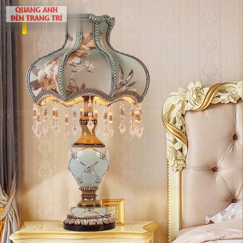 den-ban-trang-tri-106654