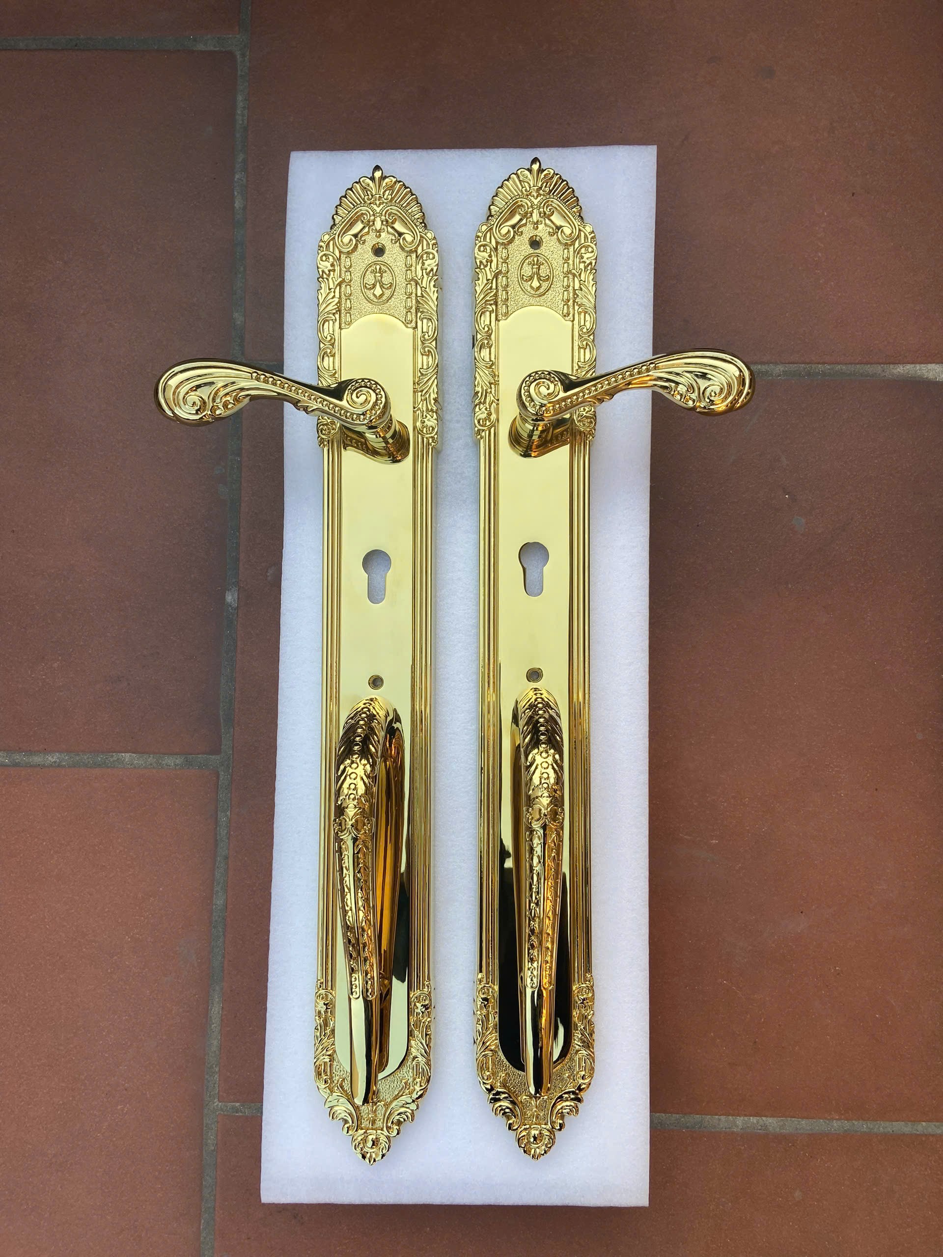 Khoá Chìa Cơ & Phụ Kiện Cửa